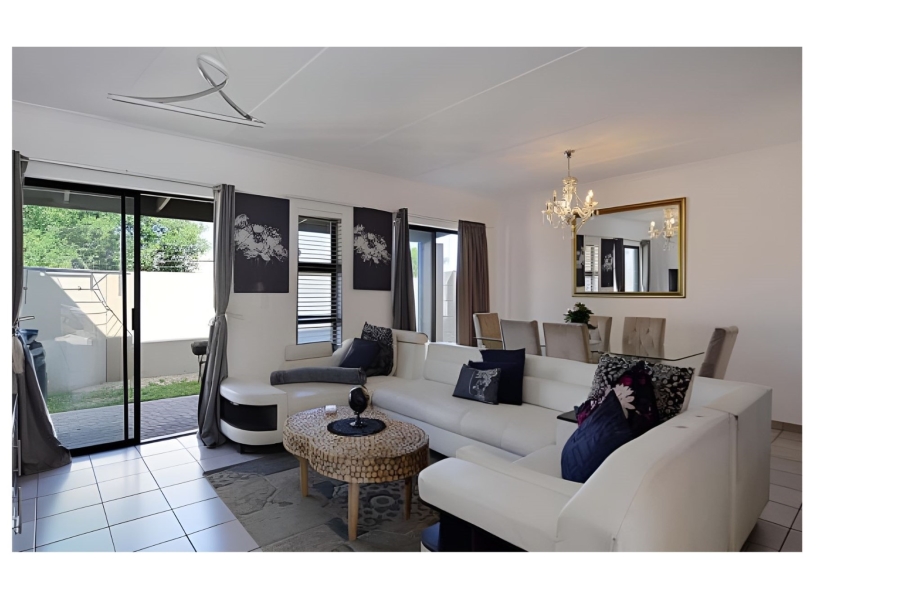 3 Bedroom Property for Sale in Parklands East Western Cape